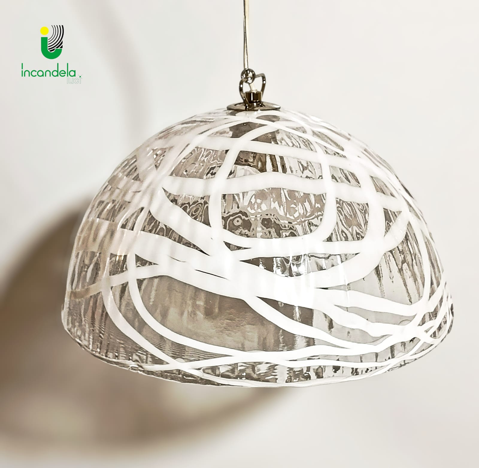 91d8941c-9040-4f62-965a-7a49995c5144 File'S40 Sospensione in vetro di Murano di La Murrina montatura cromo vetro dec bianco 1 Luce E 27 - immagine 1