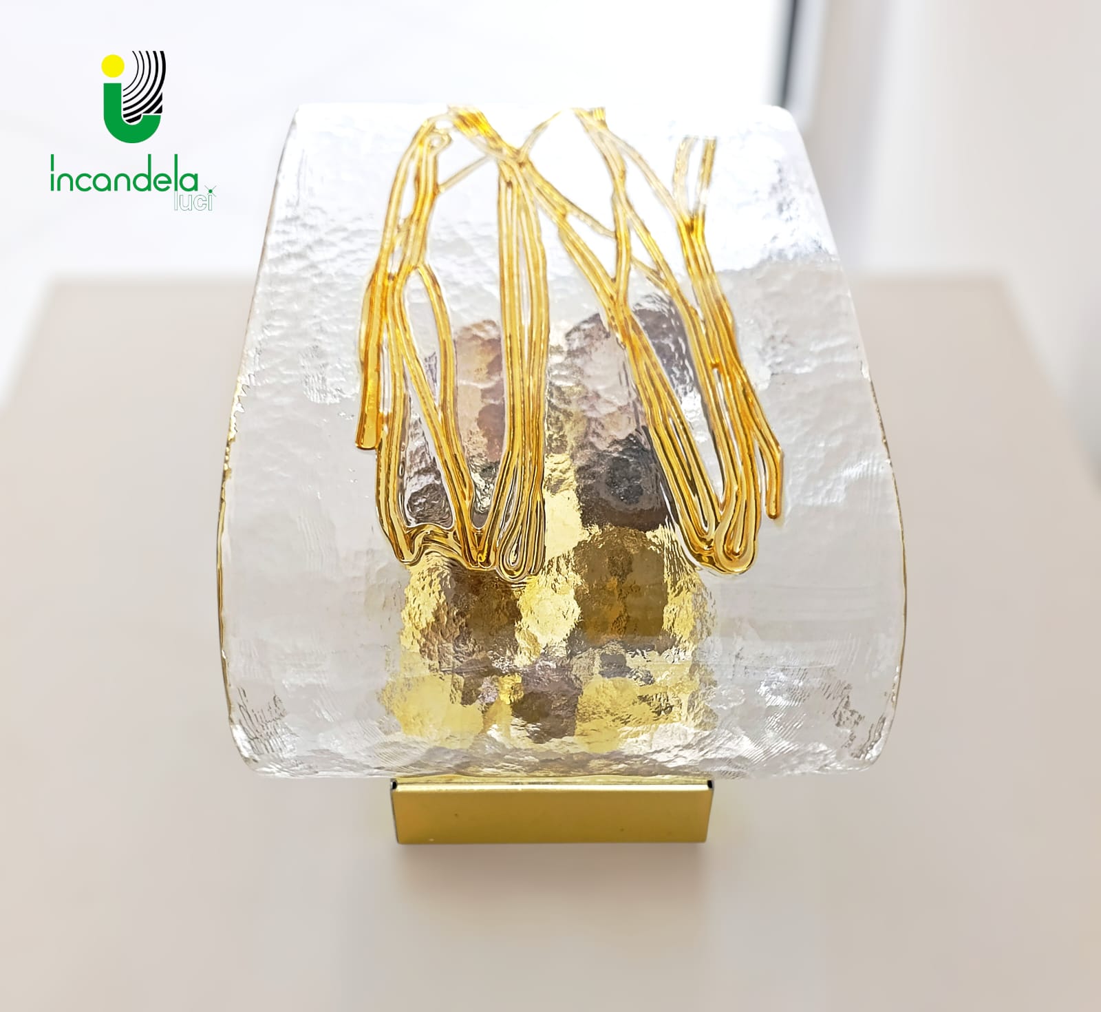 PHOTO-2025-12-10-17-07-05 702 Applique in vetro di Murano di La Murrina dec. grafito topazio Montatura oro 2 x E14 - immagine 1