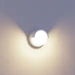 Blis Lampada Led da Parete o Soffitto per Esterno di Beneito CCT disponibile in tre colori - immagine 4