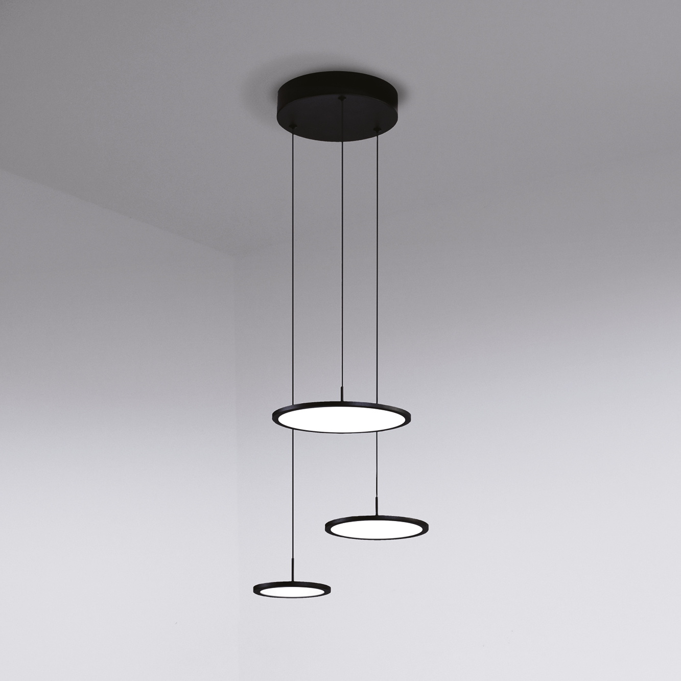 file-27 MYSTERY SOSPENSIONE 3 LUCI NERO 45W 3000K-4000K - immagine 1